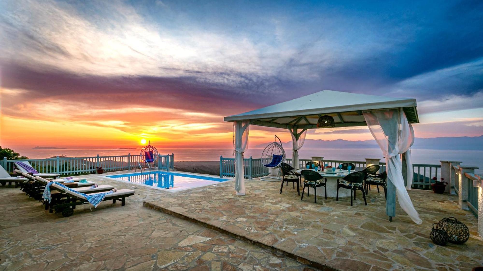 Orizontas Corfu, Private With Breathtaking Views *